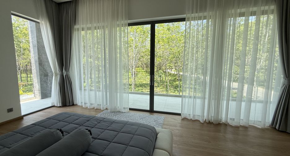 For sale 4 bedrooms villa in Thalang, Phuket