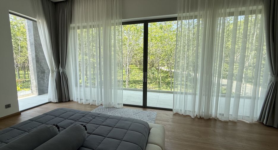 For sale 4 bedrooms villa in Thalang, Phuket