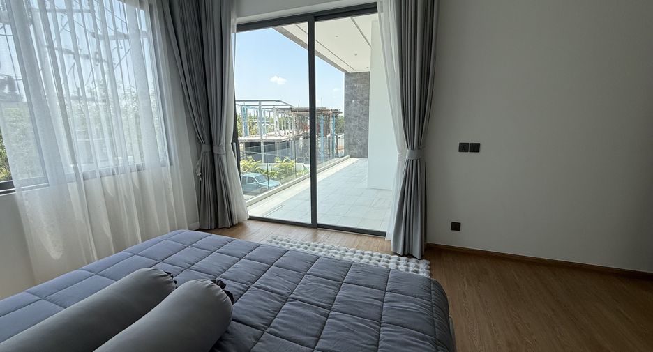 For sale 4 bedrooms villa in Thalang, Phuket