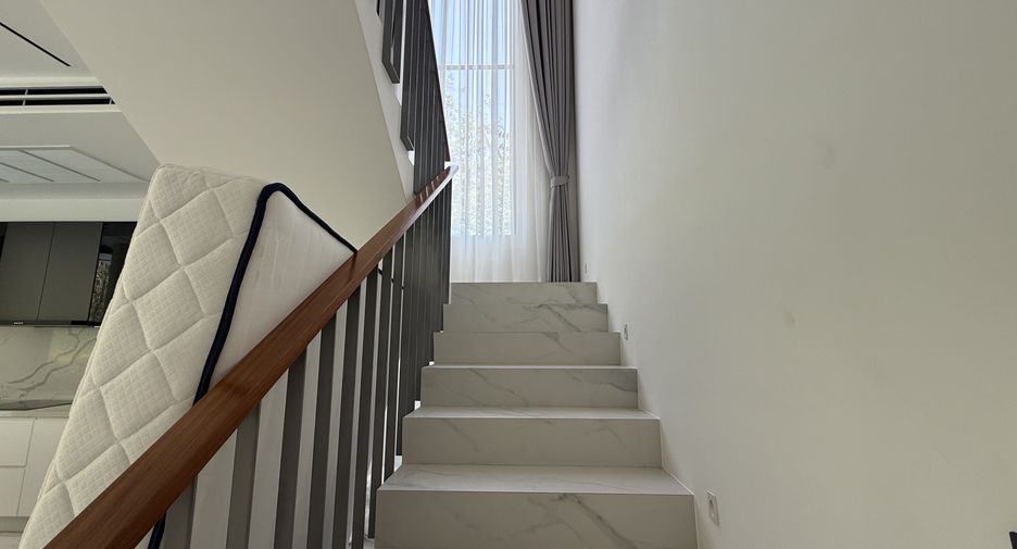 For sale 4 bedrooms villa in Thalang, Phuket