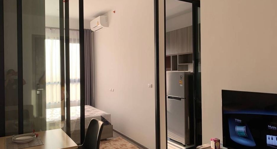 For rent 1 bed condo in Watthana, Bangkok