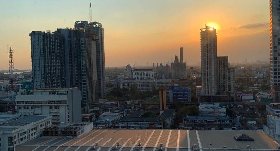 For rent 1 bed condo in Watthana, Bangkok