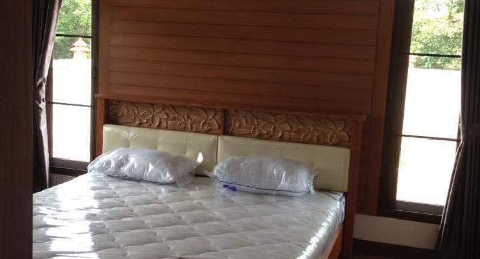 For sale 4 bedrooms villa in San Sai, Chiang Mai