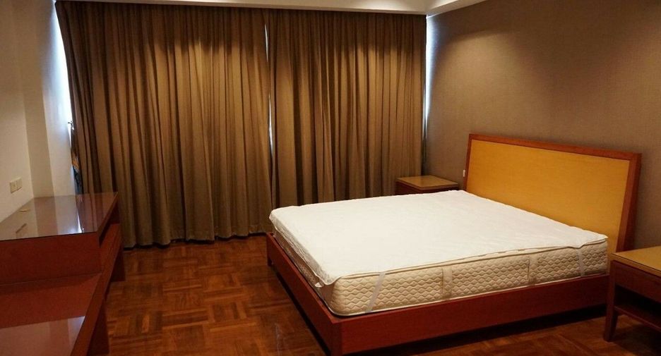 Wohnung zur Miete mit 3 Zimmer in Watthana, Bangkok