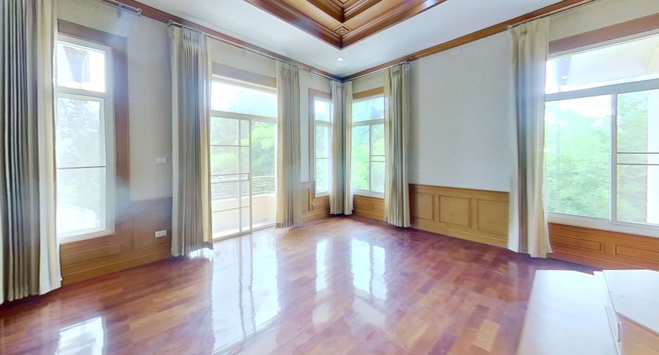 For sale 8 bedrooms villa in Doi Saket, Chiang Mai