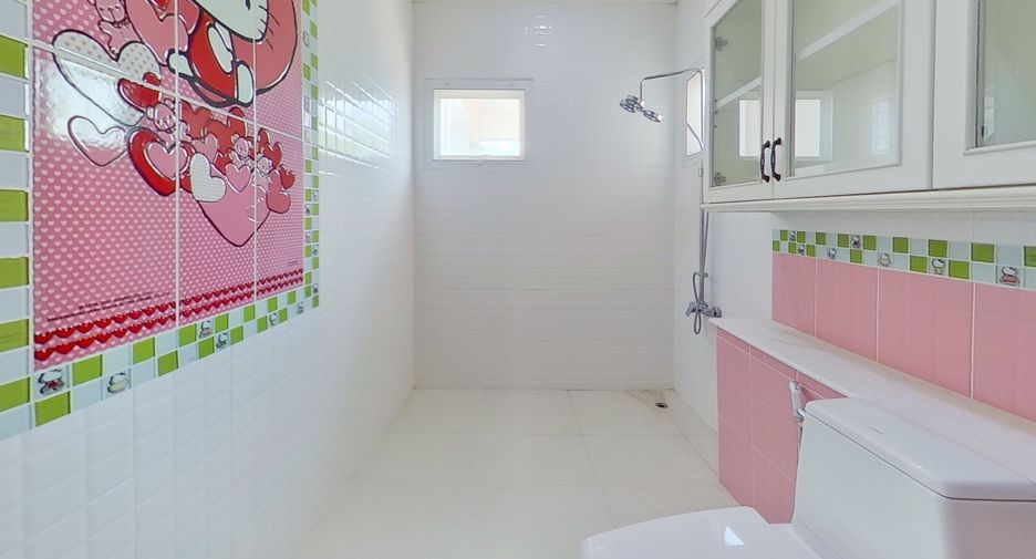 For sale 8 bedrooms villa in Doi Saket, Chiang Mai