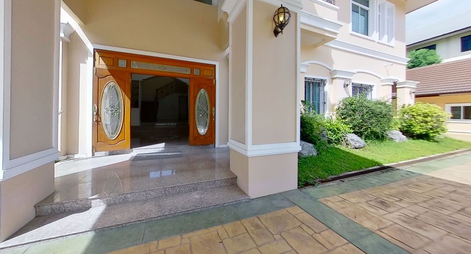 For sale 8 bedrooms villa in Doi Saket, Chiang Mai