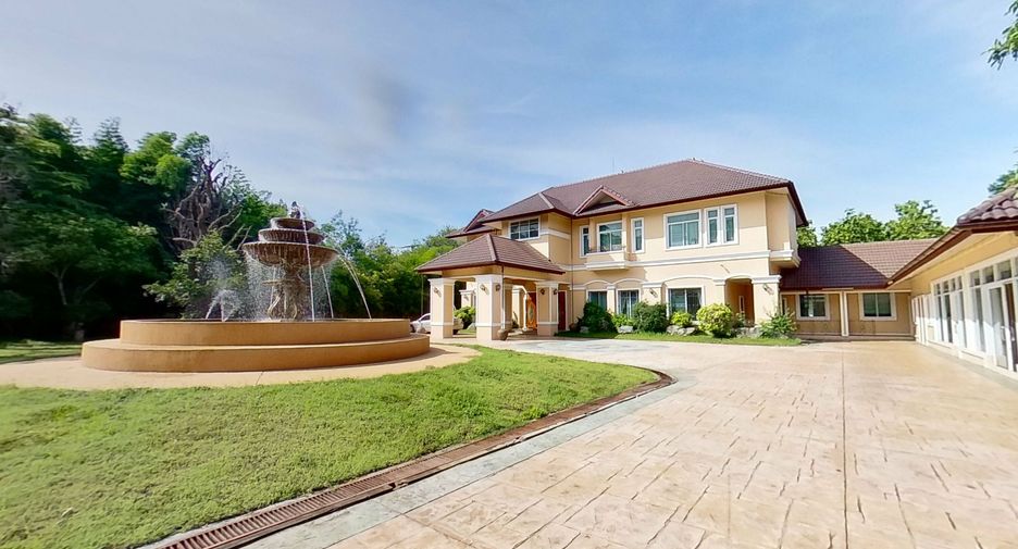 For sale 8 bedrooms villa in Doi Saket, Chiang Mai