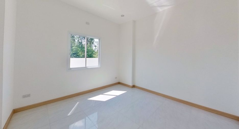 Casa en venta de 3 habitaciones en Doi Saket, Chiang Mai