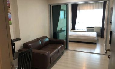 À louer 1 chambre condo à Huai Khwang, Bangkok