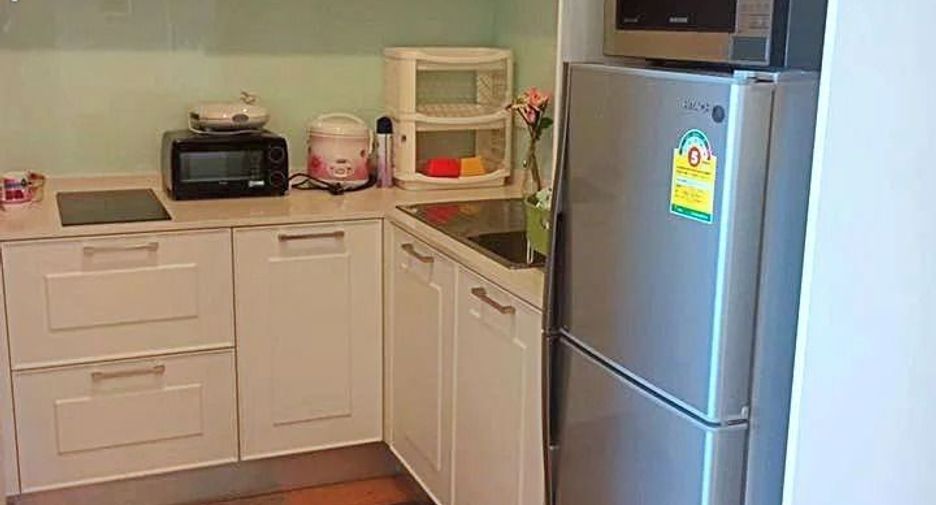For sale 2 bedrooms condo in Phra Khanong, Bangkok