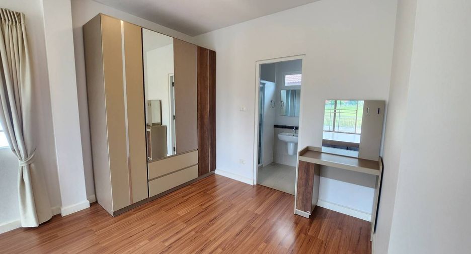 Casa en alquiler de 3 habitaciones en Mueang Chiang Mai, Chiang Mai