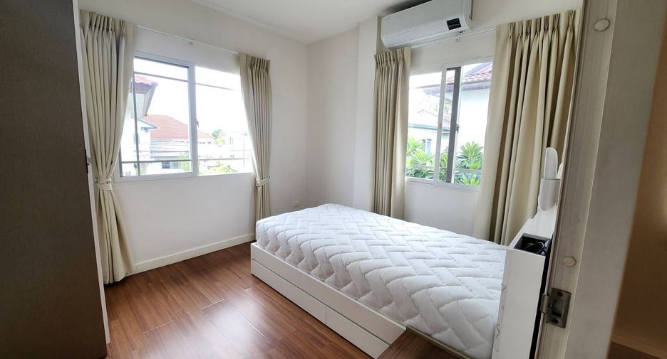 Casa en alquiler de 3 habitaciones en Mueang Chiang Mai, Chiang Mai