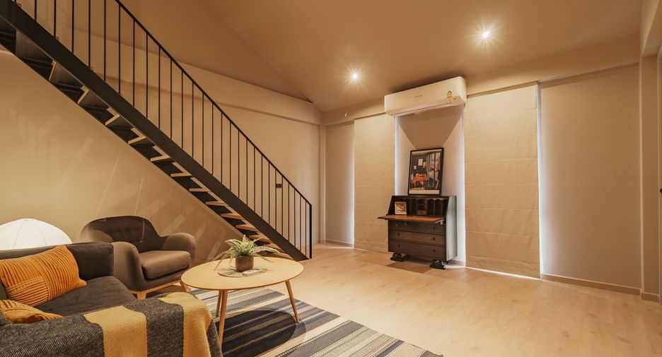 For sale and for rent 2 bedrooms townhouse in Watthana, Bangkok