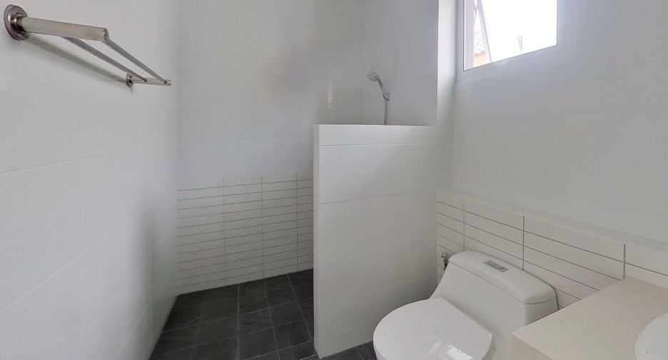 For sale 4 bedrooms house in San Sai, Chiang Mai