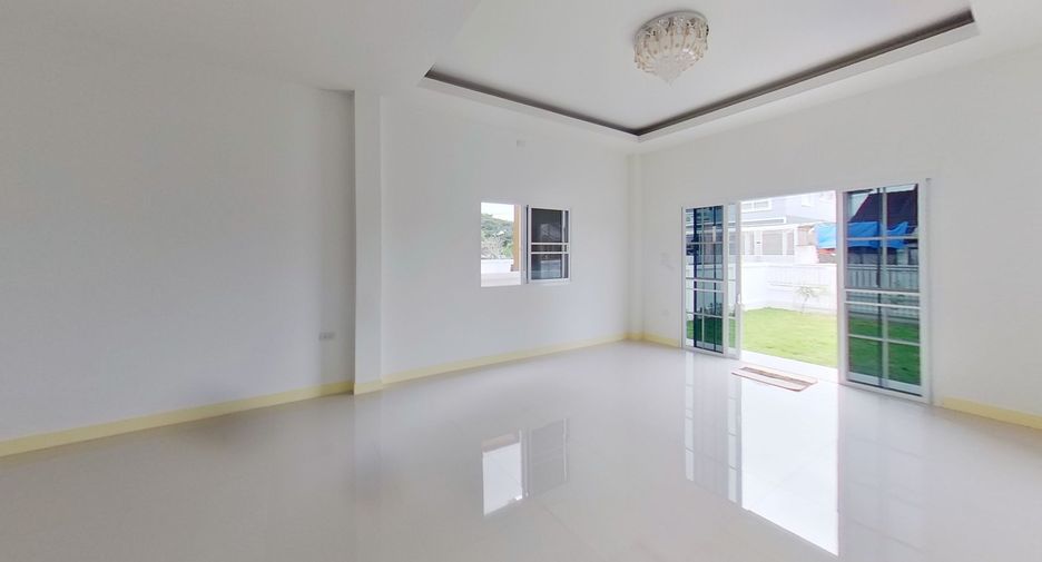 For sale 4 bedrooms house in San Sai, Chiang Mai