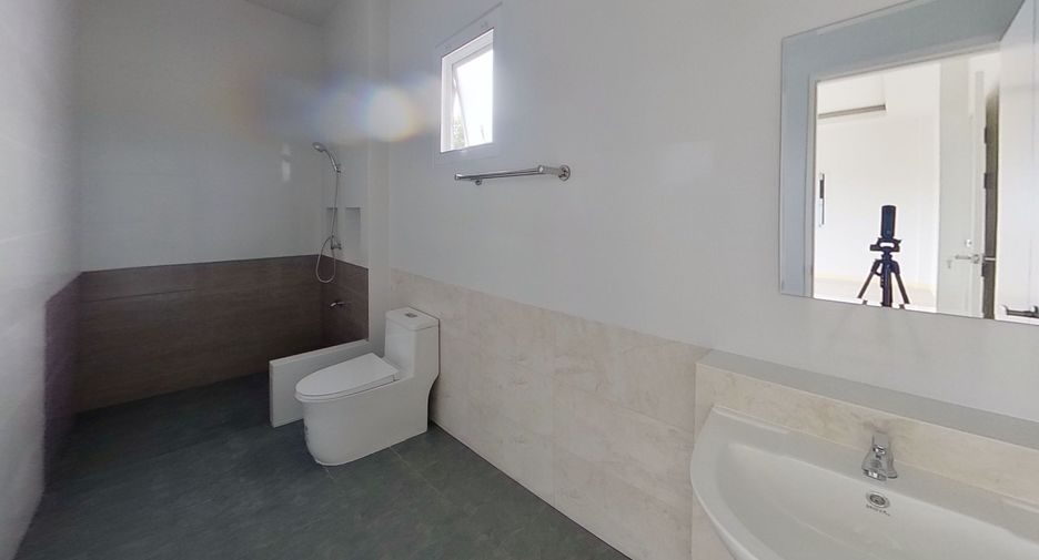 For sale 4 bedrooms house in San Sai, Chiang Mai