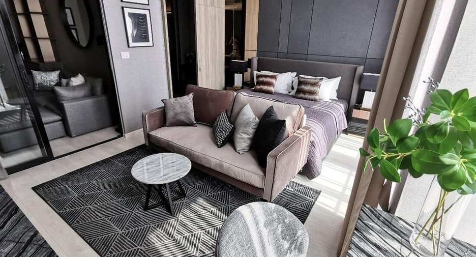 For rent 1 bed condo in Pathum Wan, Bangkok
