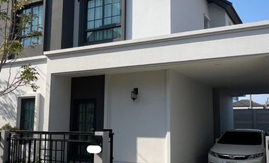 For rent 4 bedrooms house in Bang Phli, Samut Prakan