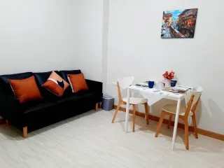 For rent 1 bed condo in Wang Thonglang, Bangkok