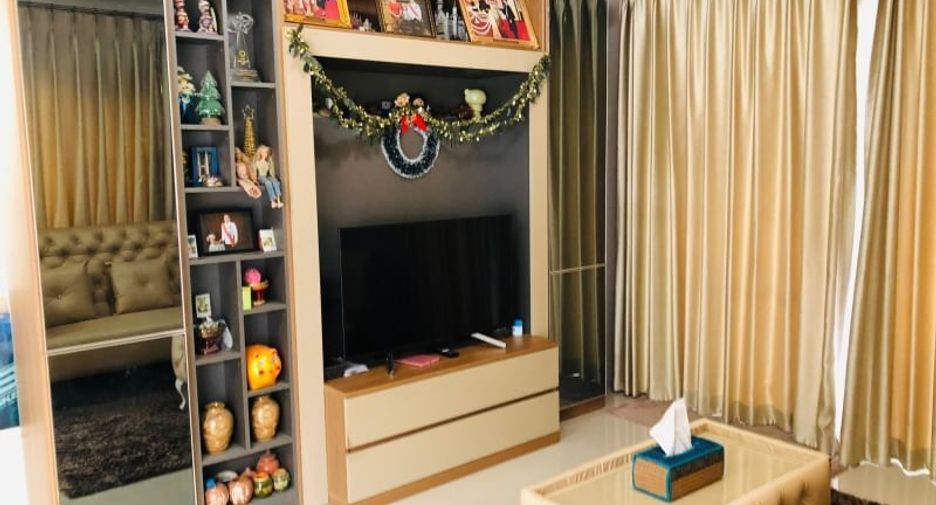 For sale 4 bedrooms house in Mueang Chiang Mai, Chiang Mai