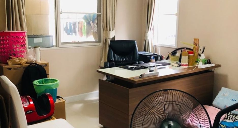 For sale 4 bedrooms house in Mueang Chiang Mai, Chiang Mai