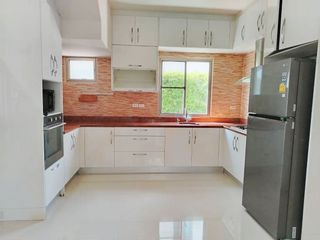 Villa zum Kauf mit 3 Zimmer in Hang Dong, Chiang Mai