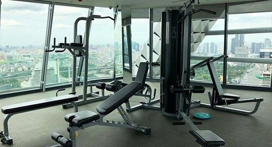 For rent 1 bed condo in Pathum Wan, Bangkok