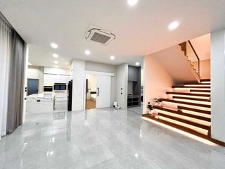 出售 4 卧室 别墅 在 Hang Dong, Chiang Mai