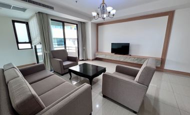 À louer 2 chambres condo à Watthana, Bangkok