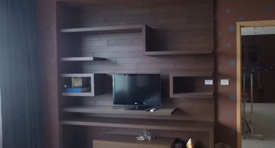 For sale 1 bed condo in Khlong Toei, Bangkok