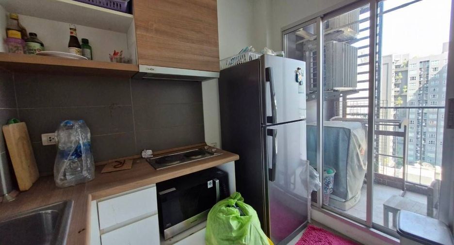 For sale 1 bed condo in Watthana, Bangkok