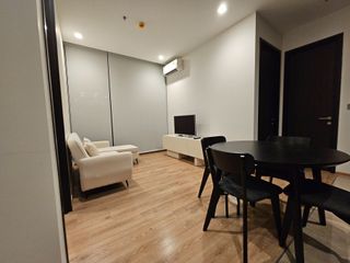 For rent 2 bedrooms condo in Phaya Thai, Bangkok