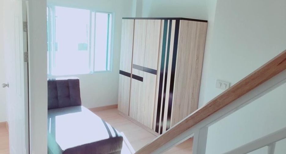 For rent 4 bedrooms house in San Sai, Chiang Mai