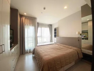 Продажа 1 кровать кондо в Пхра Кханонг, Бангкок