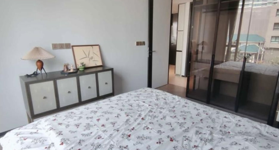 For rent 2 bedrooms condo in Watthana, Bangkok