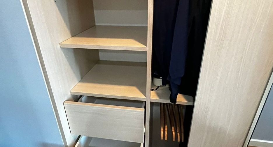 For sale 1 Beds condo in Khlong Toei, Bangkok