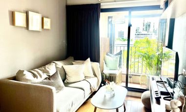 For sale 1 bed condo in Khlong Toei, Bangkok