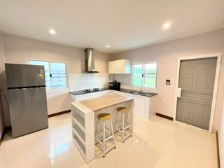 For sale and for rent 5 bedrooms house in San Sai, Chiang Mai