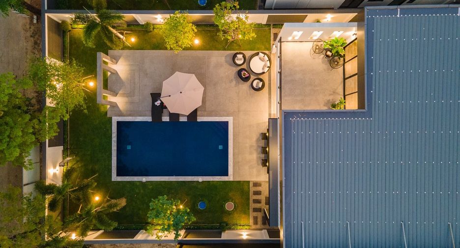 For sale 4 bedrooms villa in Hang Dong, Chiang Mai