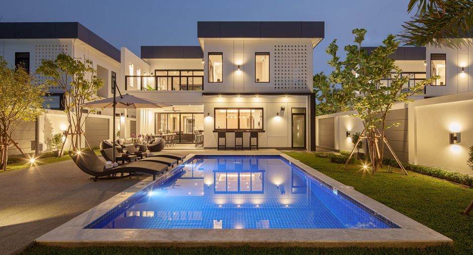 For sale 4 bedrooms villa in Hang Dong, Chiang Mai