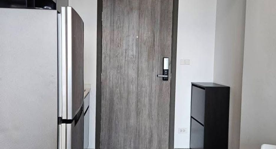 À louer 1 chambre condo à Khlong San, Bangkok