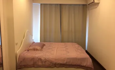 Condo en alquiler de 1 habitaciones en Yan Nawa, Bangkok