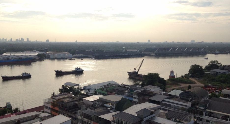 Condo en alquiler de 1 habitaciones en Yan Nawa, Bangkok