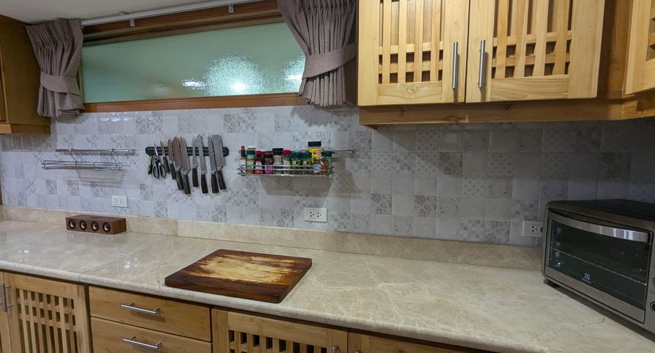 Продажа 1 кровать кондо в Mueang Chiang Mai, Чианг Маи