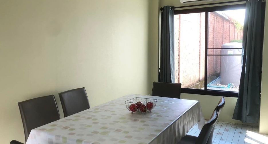 For rent 3 bedrooms house in Mueang Chiang Mai, Chiang Mai