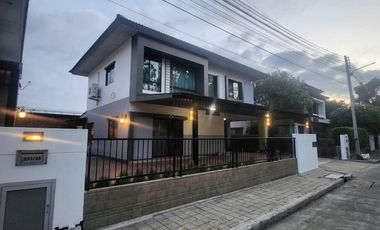 For rent 3 bedrooms house in Mueang Chiang Mai, Chiang Mai