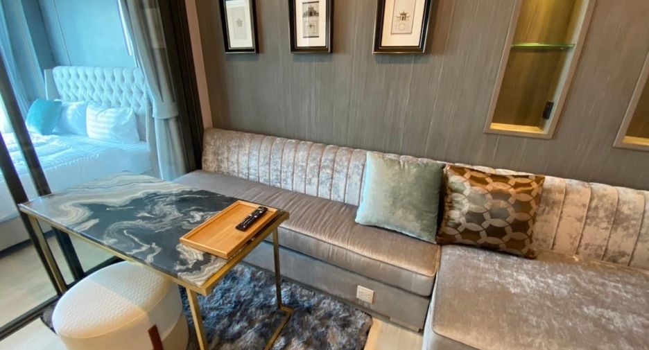 Wohnung zur Miete mit 1 Zimmer in Pathum Wan, Bangkok