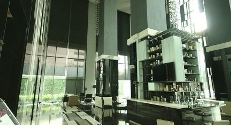 À louer 1 chambre condo à Huai Khwang, Bangkok