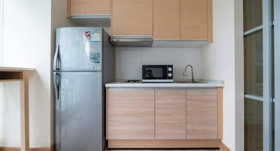 For rent 1 bed condo in Huai Khwang, Bangkok